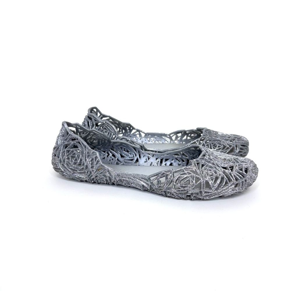 Qupid Silver Glitter Laser Cut Rosette Jelly Shoe Ballet Flats Size 6